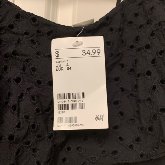 Ruffled Crop Top H&M (New with Tags) - Picture 3 of 5